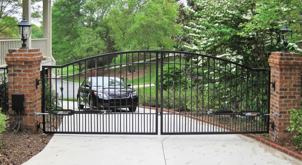 Transform Your Entrance with Modern Slide Gate Designs Today